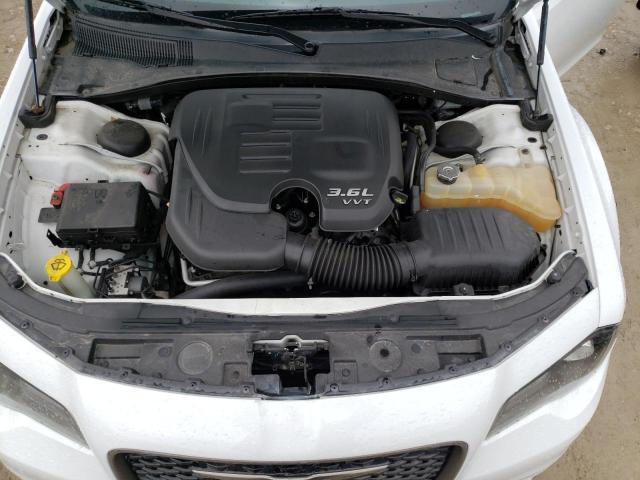 Photo 7 from auction – 2017 CHRYSLER 300 S with VIN 2C3CCABG3HH668438
