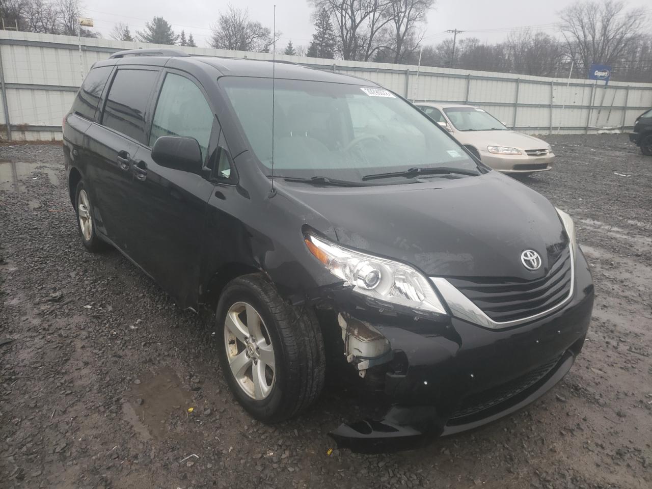 TOYOTA SIENNA LE 2011 with VIN 5TDKK3DC1BS002705 - Photo from auction