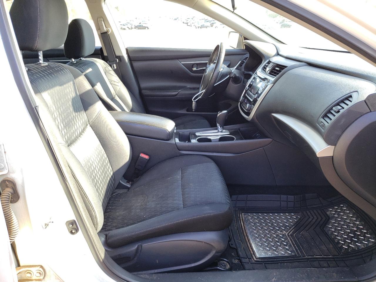 Photo 5 from auction – 2018 NISSAN ALTIMA 2.5 with VIN 1N4AL3AP7JC201344