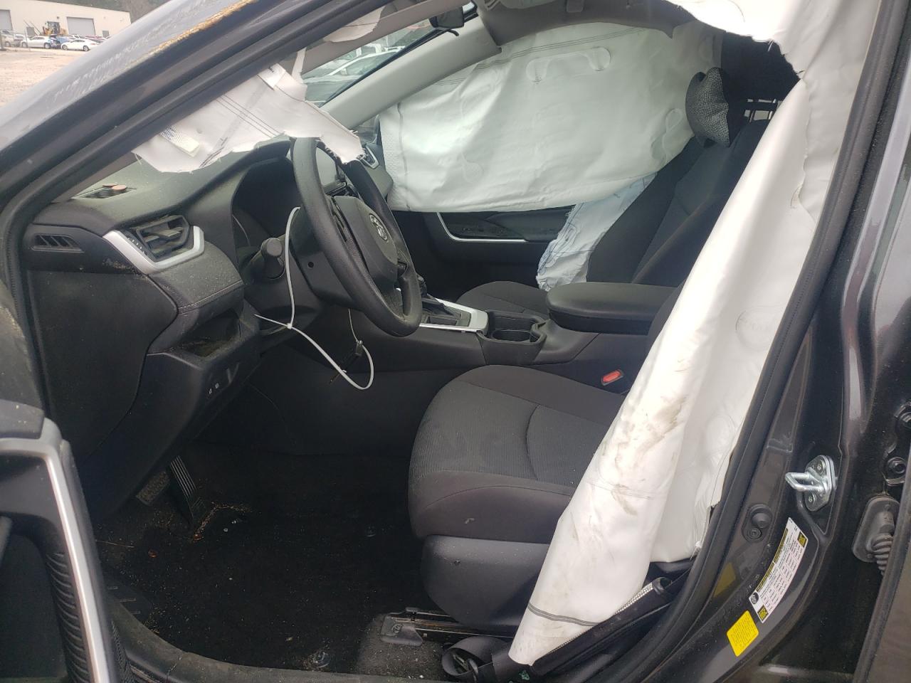 Photo 5 from auction – 2021 TOYOTA RAV4 LE with VIN 2T3H1RFVXMC119099
