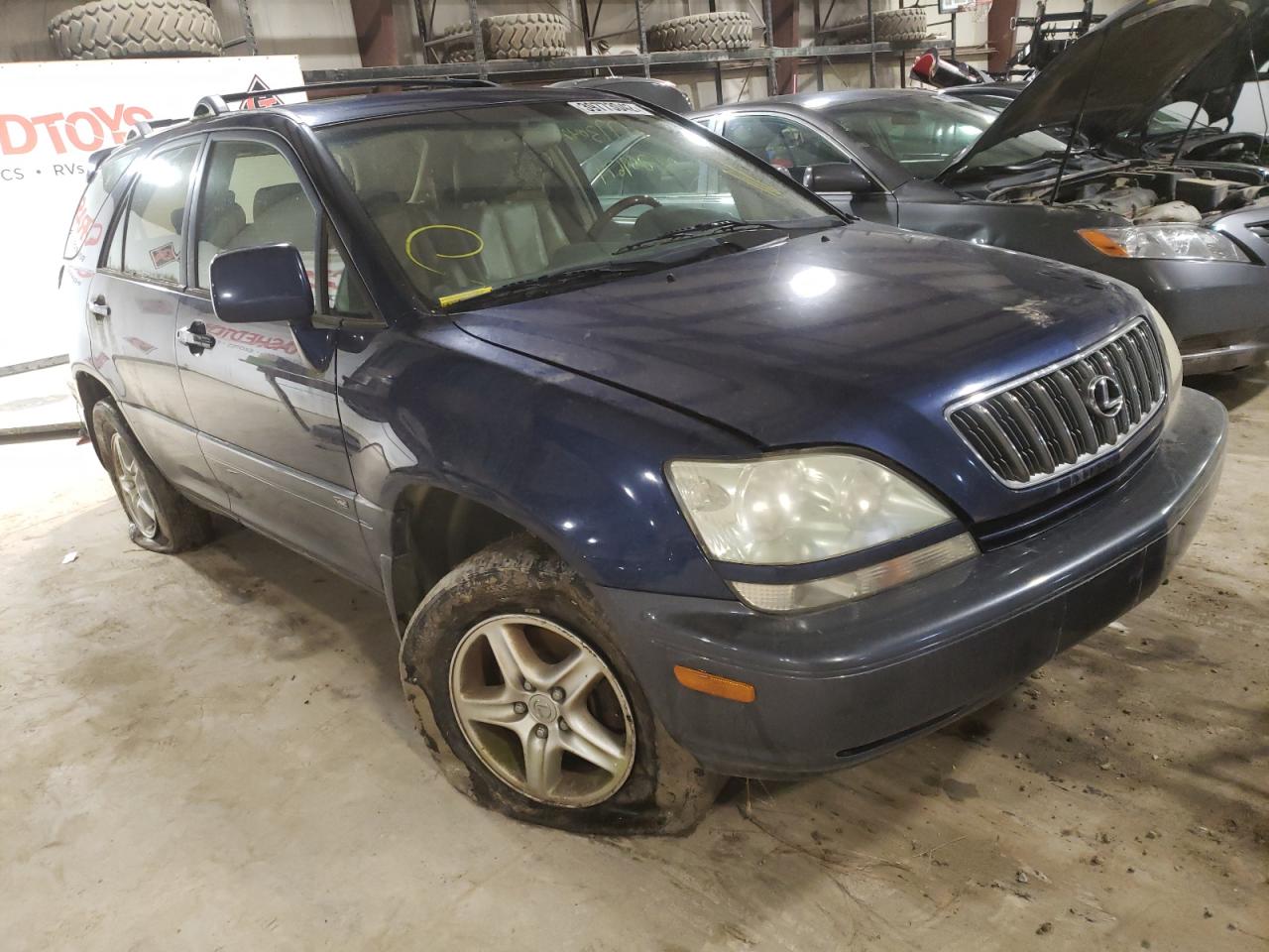 LEXUS RX 300 2002 مع رقم تعريف المركبة JTJHF10U520287491 - صورة من المزاد