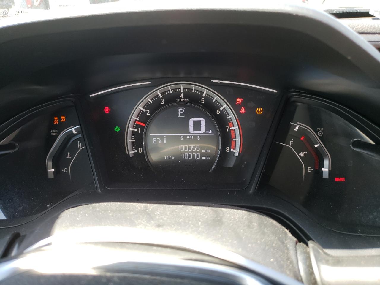Photo 8 from auction – 2017 HONDA CIVIC LX with VIN 2HGFC2F52HH513047
