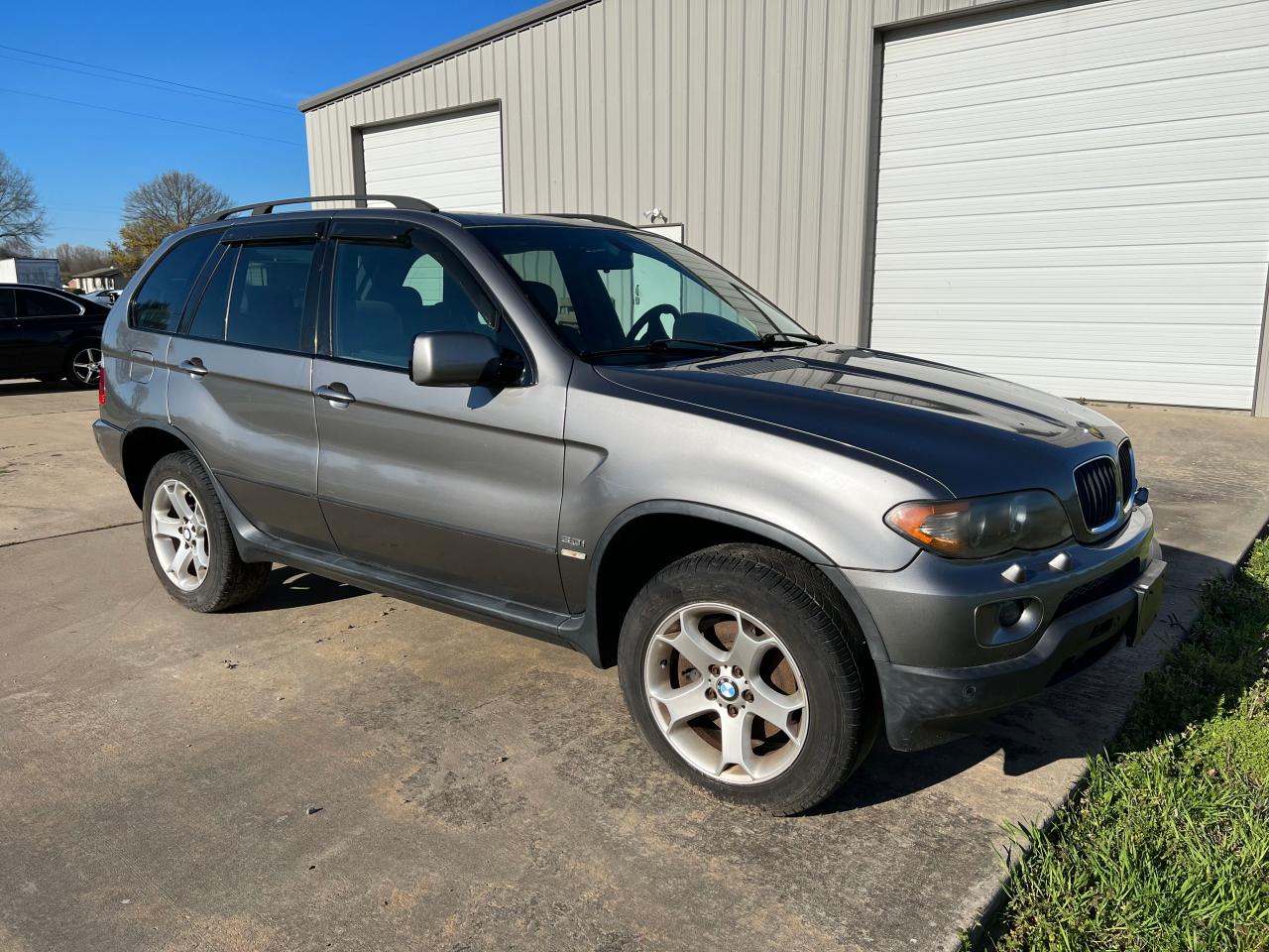 BMW X5 3.0I 2006 with VIN 5UXFA13576LY35944 - Photo from auction