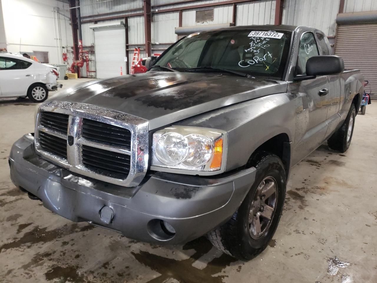 Photo 2 from auction – 2006 DODGE DAKOTA SLT with VIN 1D7HW42K46S707919