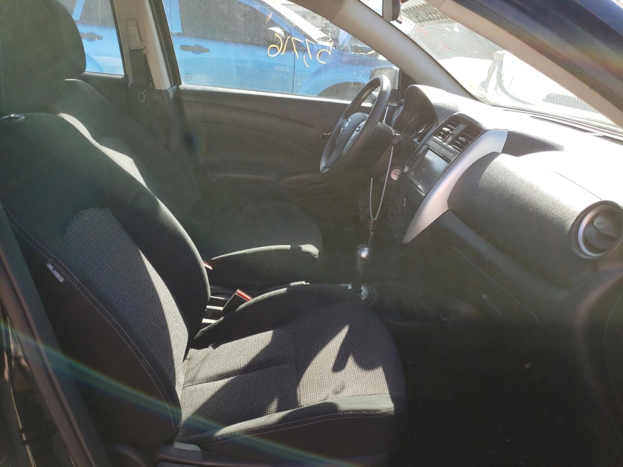 Photo 5 from auction – 2019 NISSAN VERSA S with VIN 3N1CN7AP9KL800145
