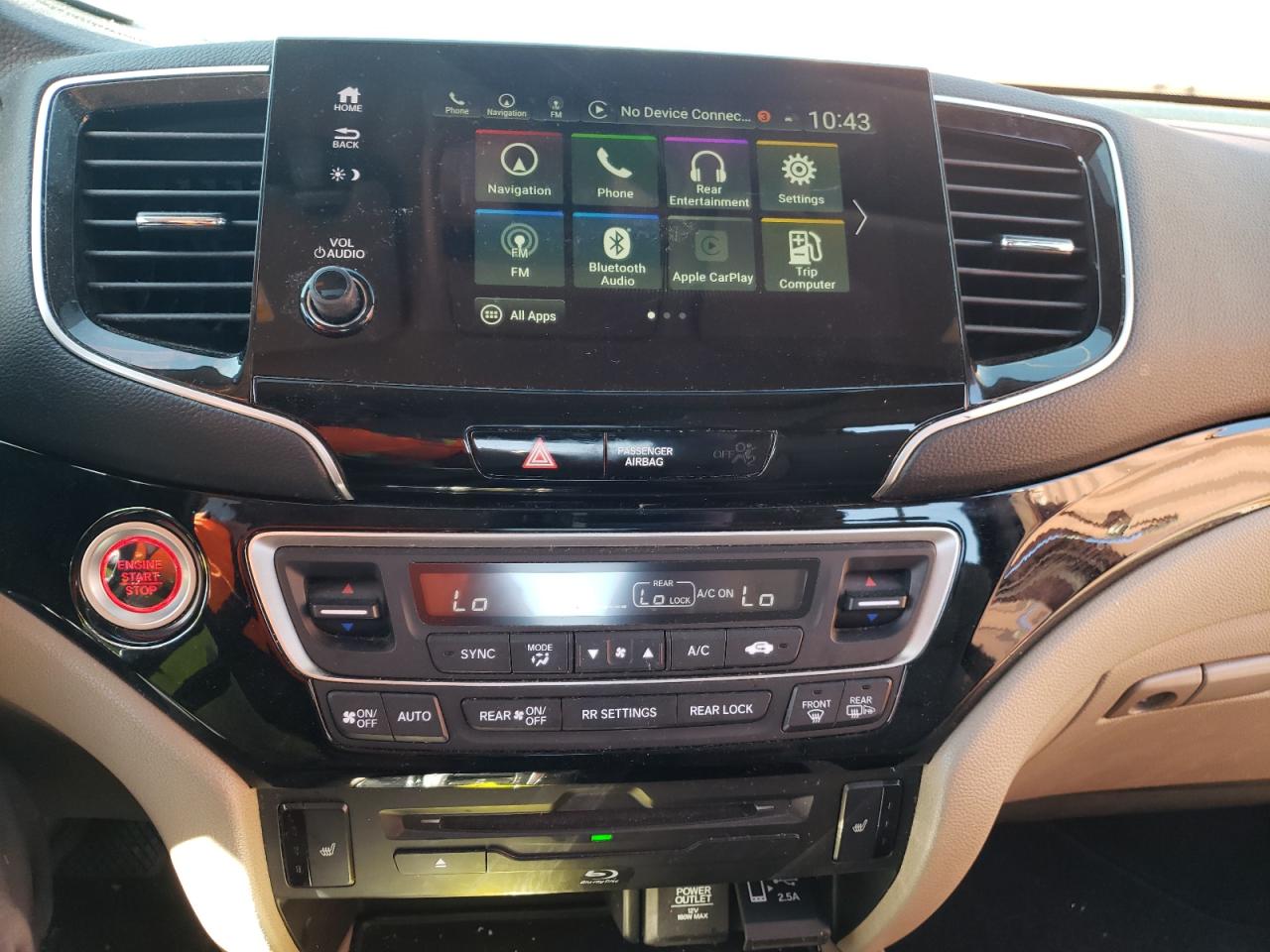 Photo 9 from auction – 2020 HONDA PILOT TOUR with VIN 5FNYF6H61LB004416