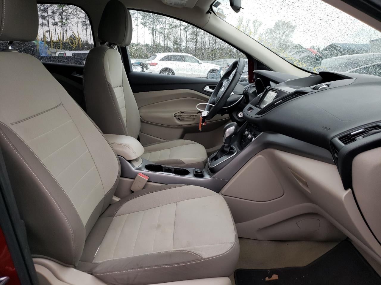 Photo 5 from auction – 2013 FORD ESCAPE SE with VIN 1FMCU0GX0DUC59036