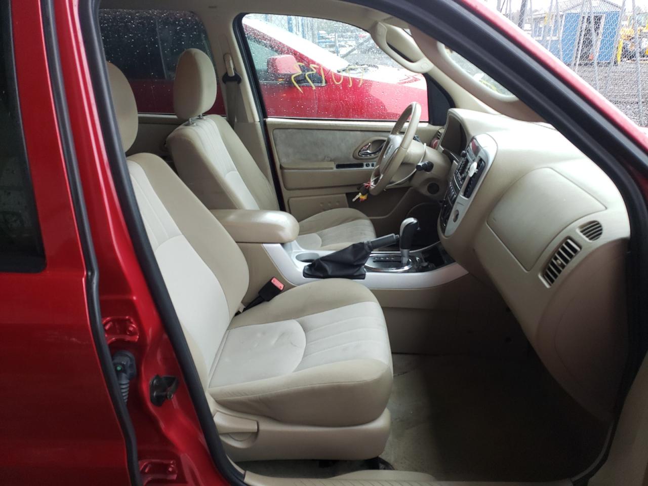 Photo 5 from auction – 2006 MERCURY MARINER HE with VIN 4M2CU98H36KJ16722