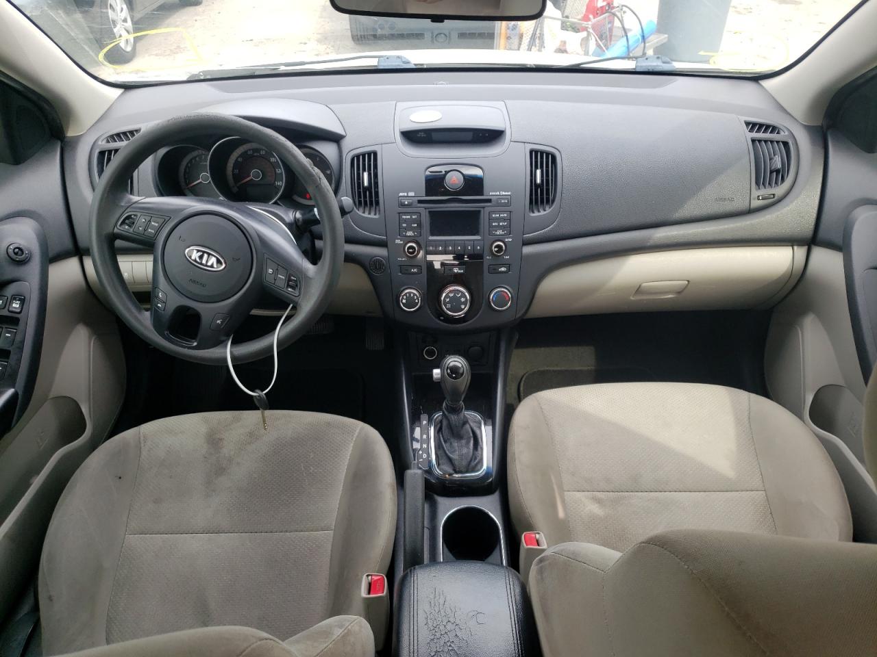 Photo 9 from auction – 2012 KIA FORTE EX with VIN KNAFU4A24C5642523