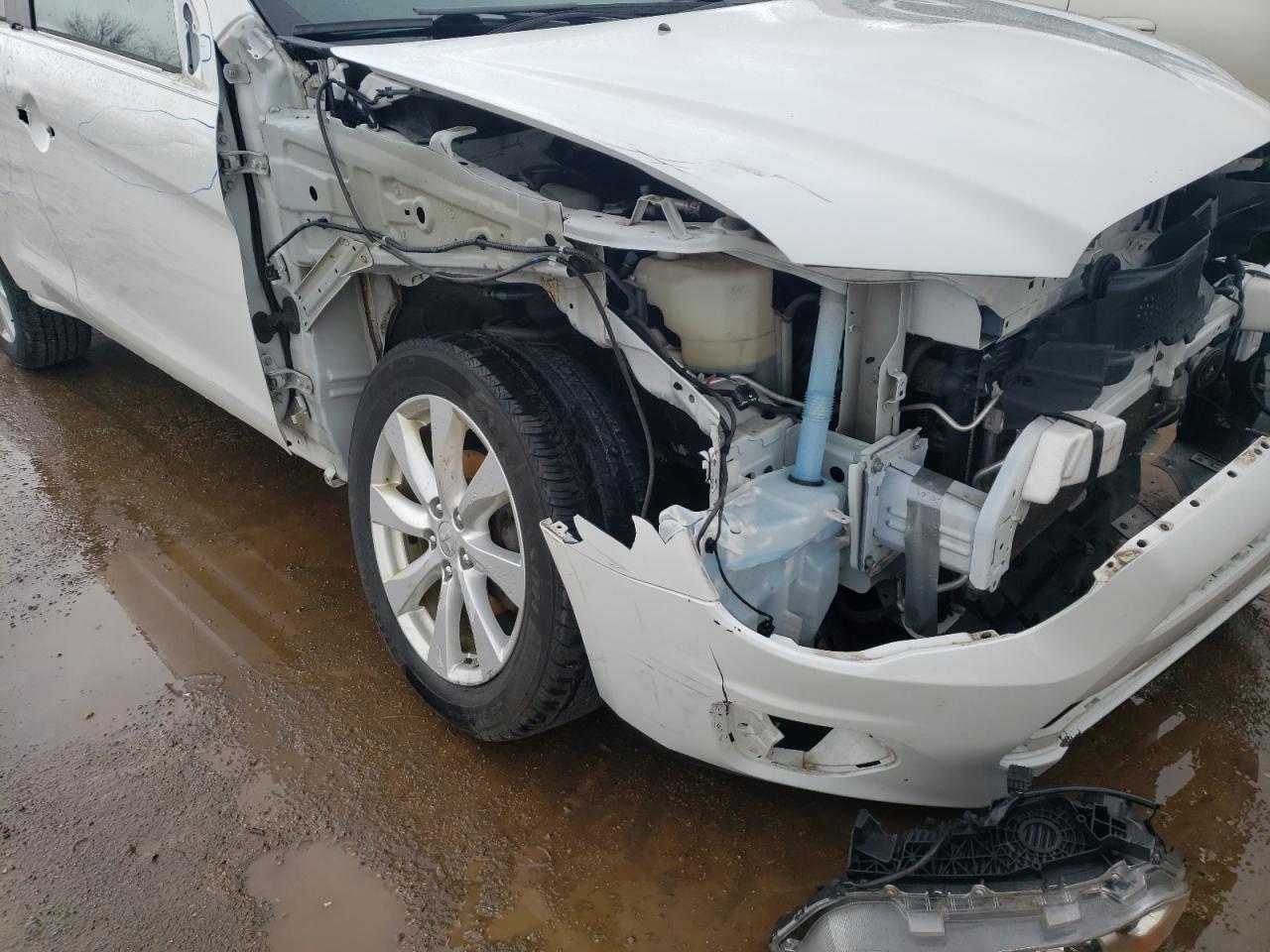 Photo 9 from auction – 2014 MITSUBISHI OUTLANDER with VIN 4A4AP3AU5EE019763