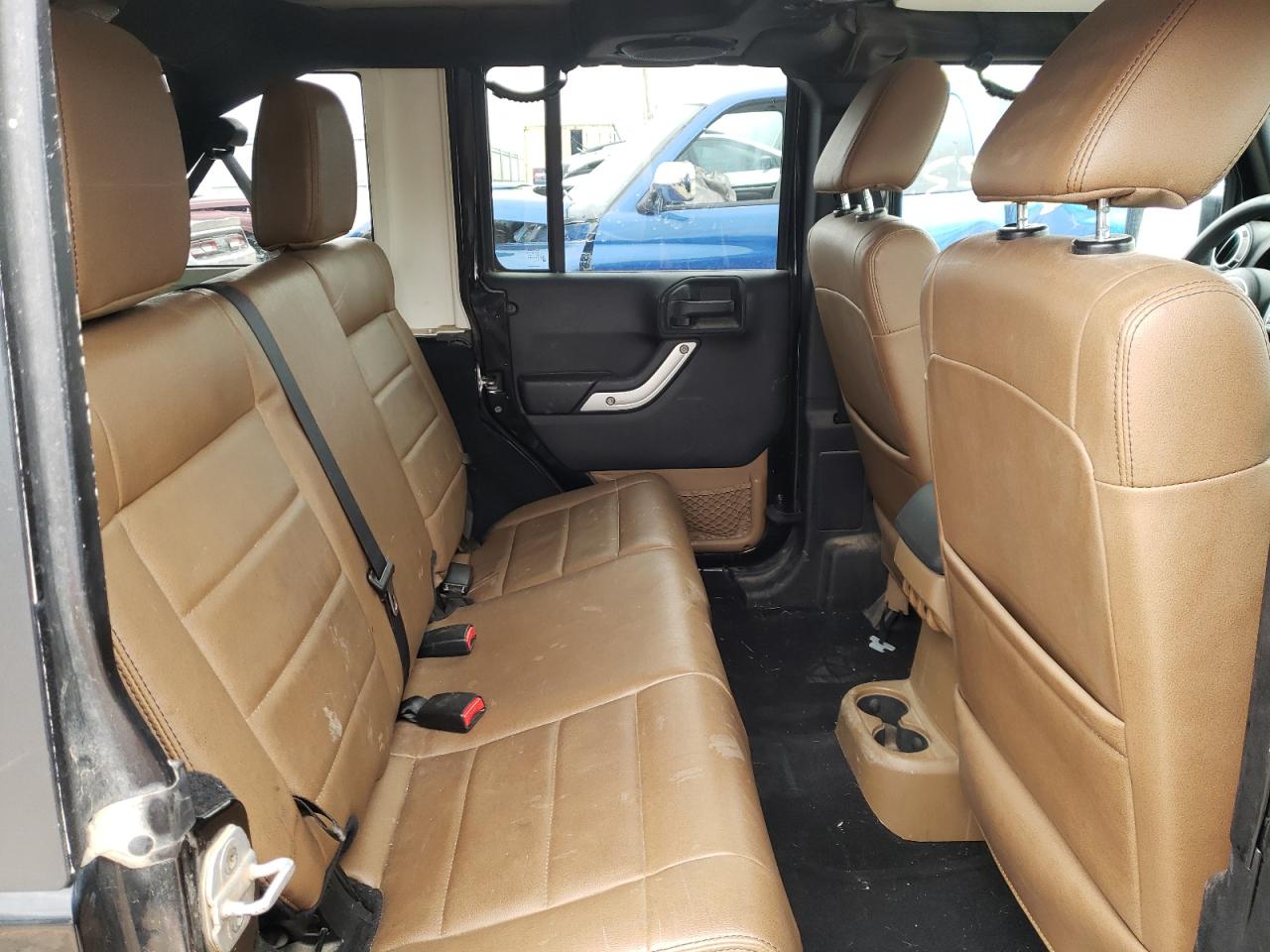 Photo 6 from auction – 2011 JEEP WRANGLER U with VIN 1J4BA6H18BL636649