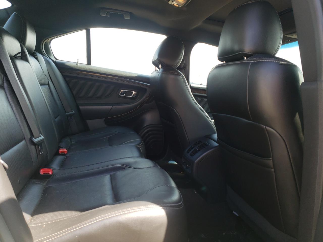 Photo 6 from auction – 2013 FORD TAURUS LIM with VIN 1FAHP2F87DG217376