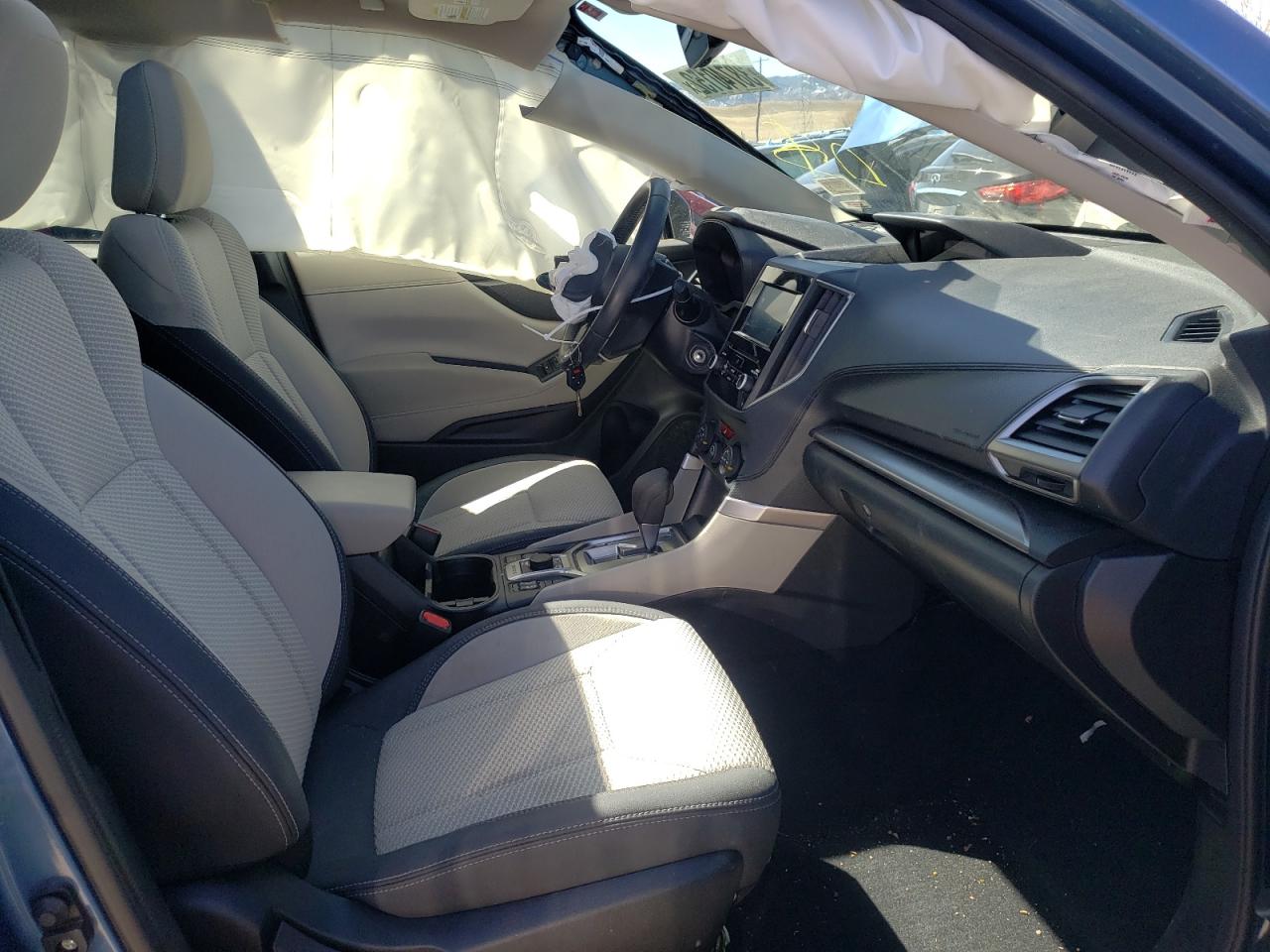 Photo 5 from auction – 2020 SUBARU FORESTER P with VIN JF2SKAGC4LH583558