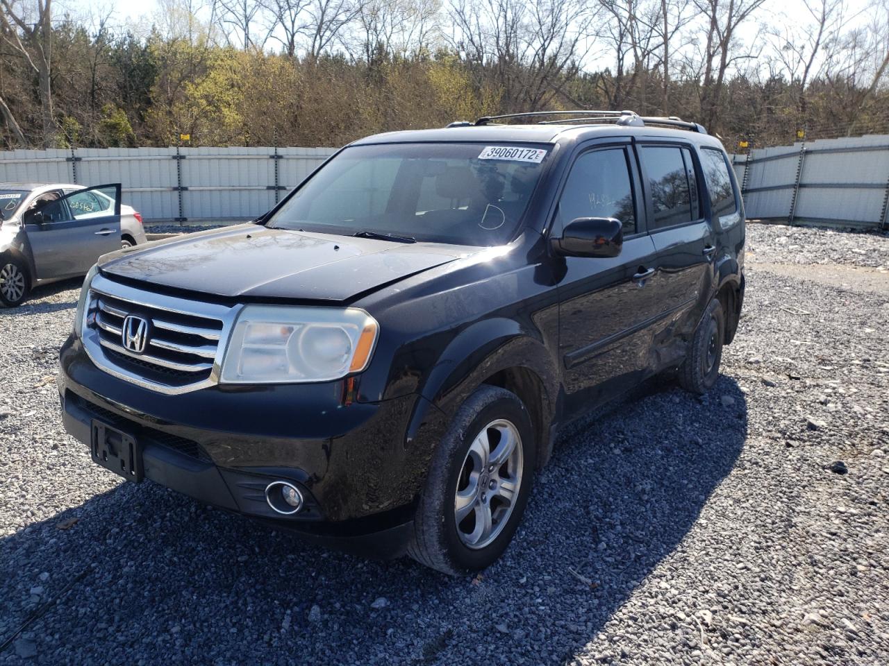 Photo 2 from auction – 2012 HONDA PILOT EXL with VIN 5FNYF3H54CB024066
