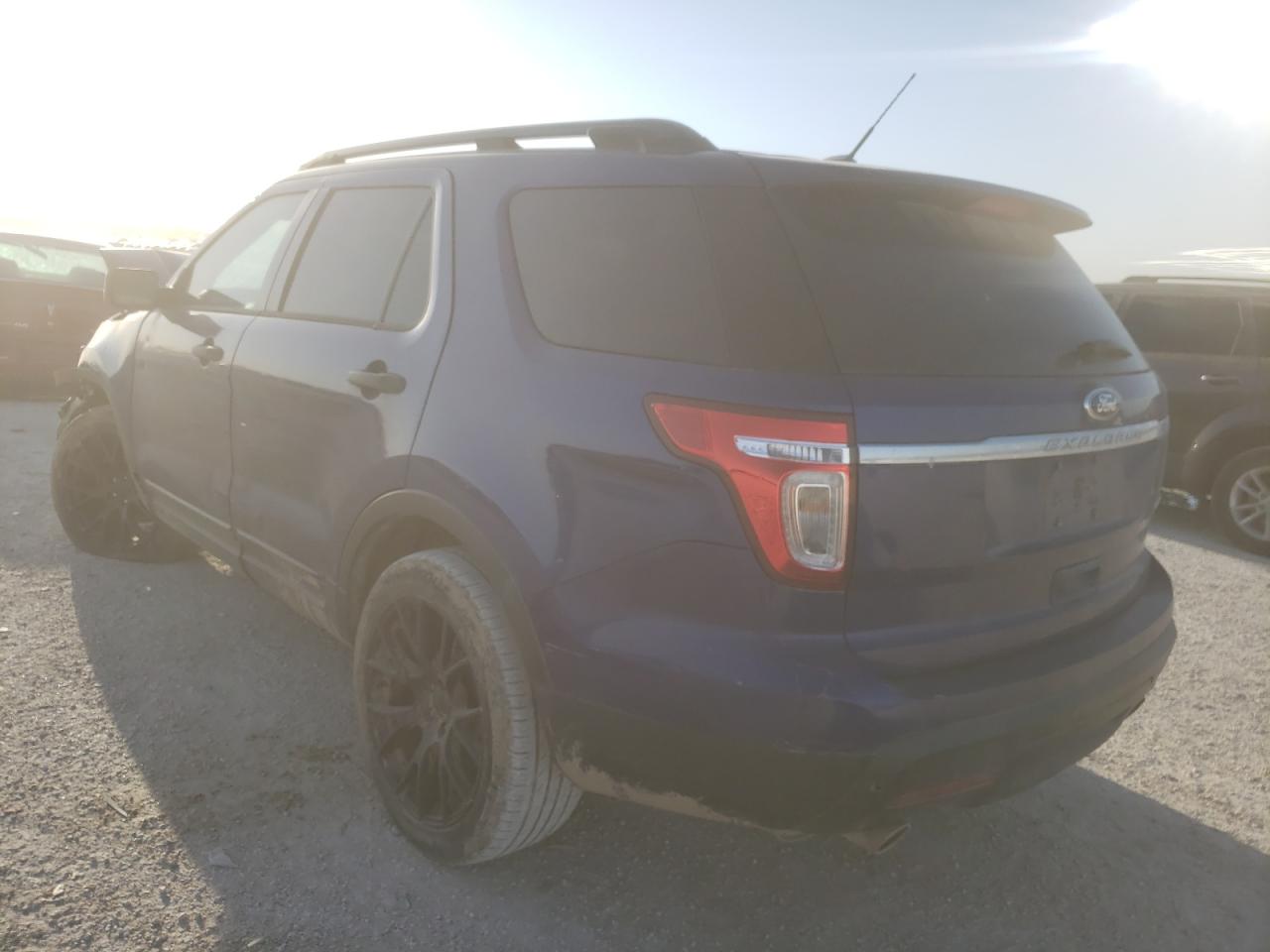 Photo 3 from auction – 2015 FORD EXPLORER with VIN 1FM5K7B84FGA13759