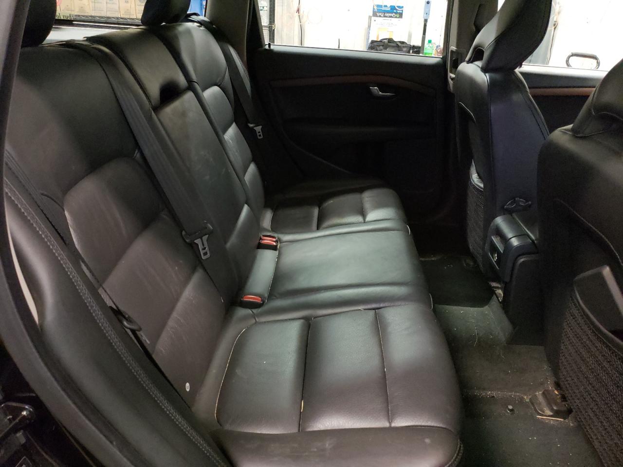 Photo 6 from auction – 2010 VOLVO XC70 with VIN YV4960BZ2A1076555