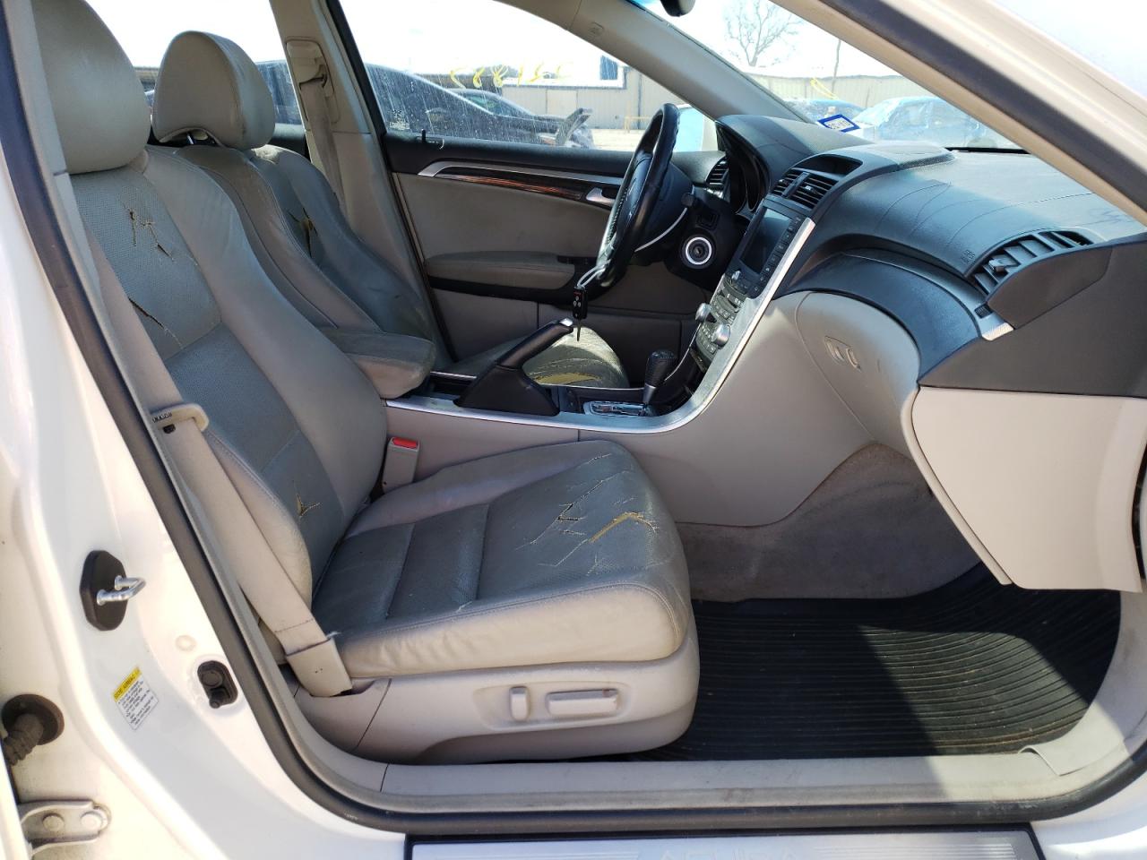 Photo 5 from auction – 2008 ACURA TL with VIN 19UUA66298A006879
