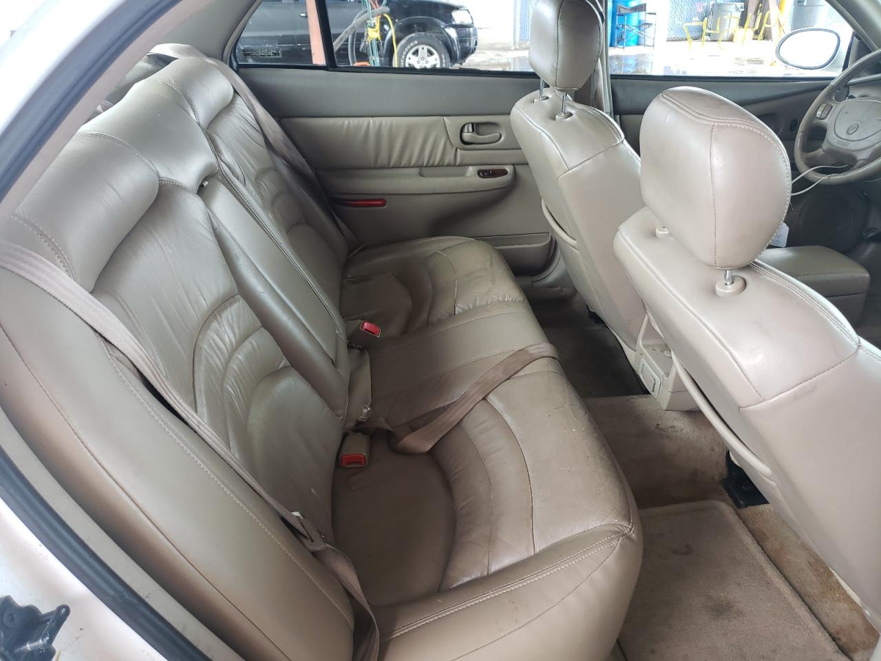 Photo 6 from auction – 2000 BUICK CENTURY LI with VIN 2G4WY55J4Y1303893
