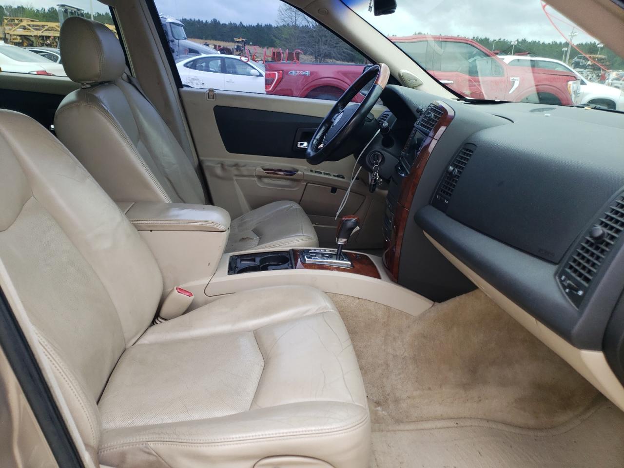 Photo 5 from auction – 2004 CADILLAC SRX with VIN 1GYEE63A740166367