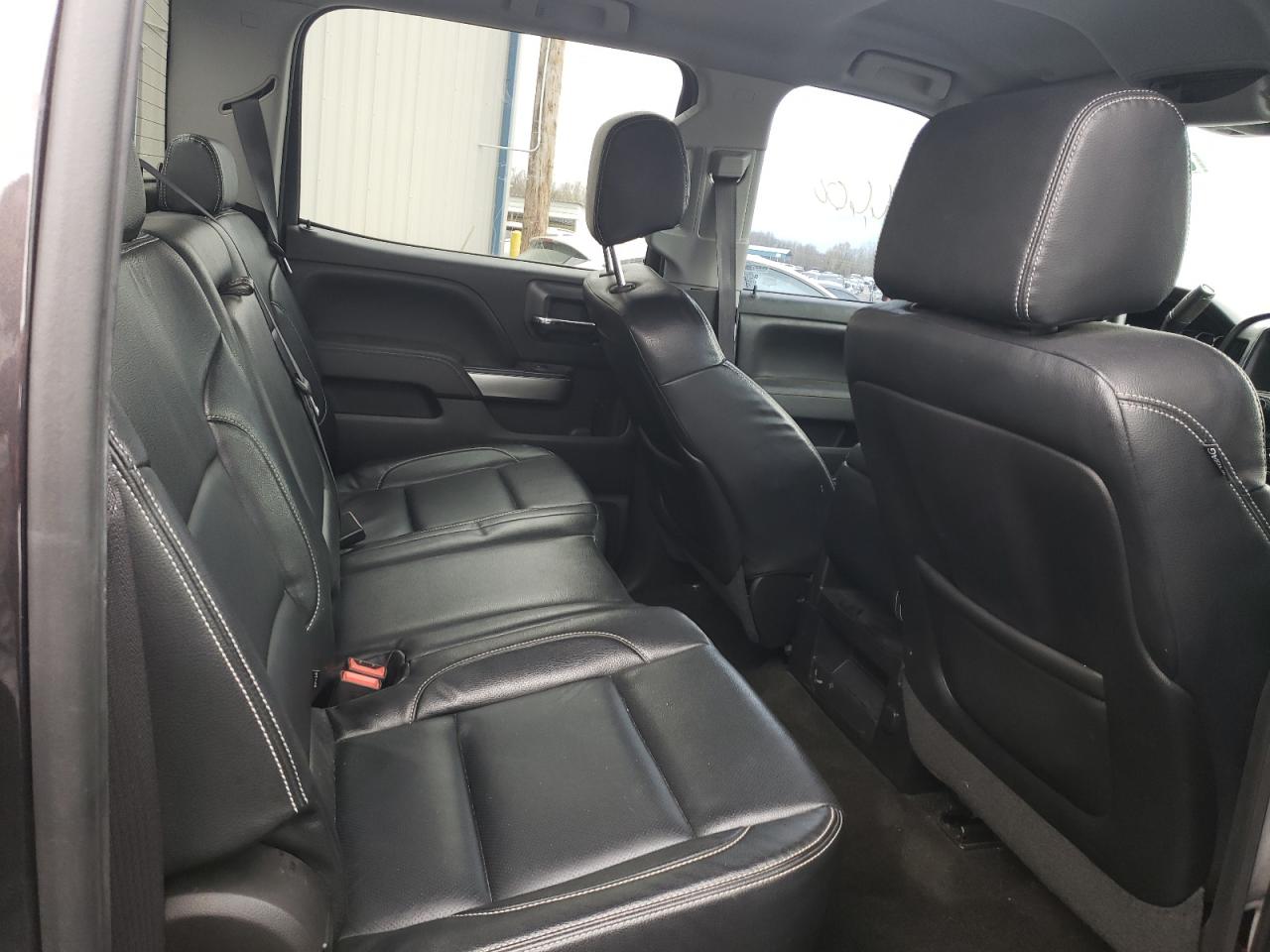 Photo 6 from auction – 2015 CHEVROLET SILVERADO with VIN 3GCUKREC1FG343455