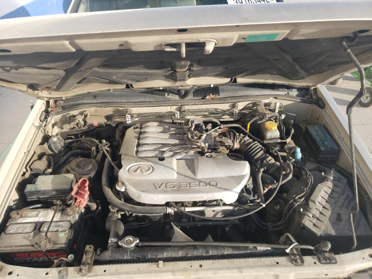 Photo 7 from auction – 2001 INFINITI QX4 with VIN JNRDR07X81W100341