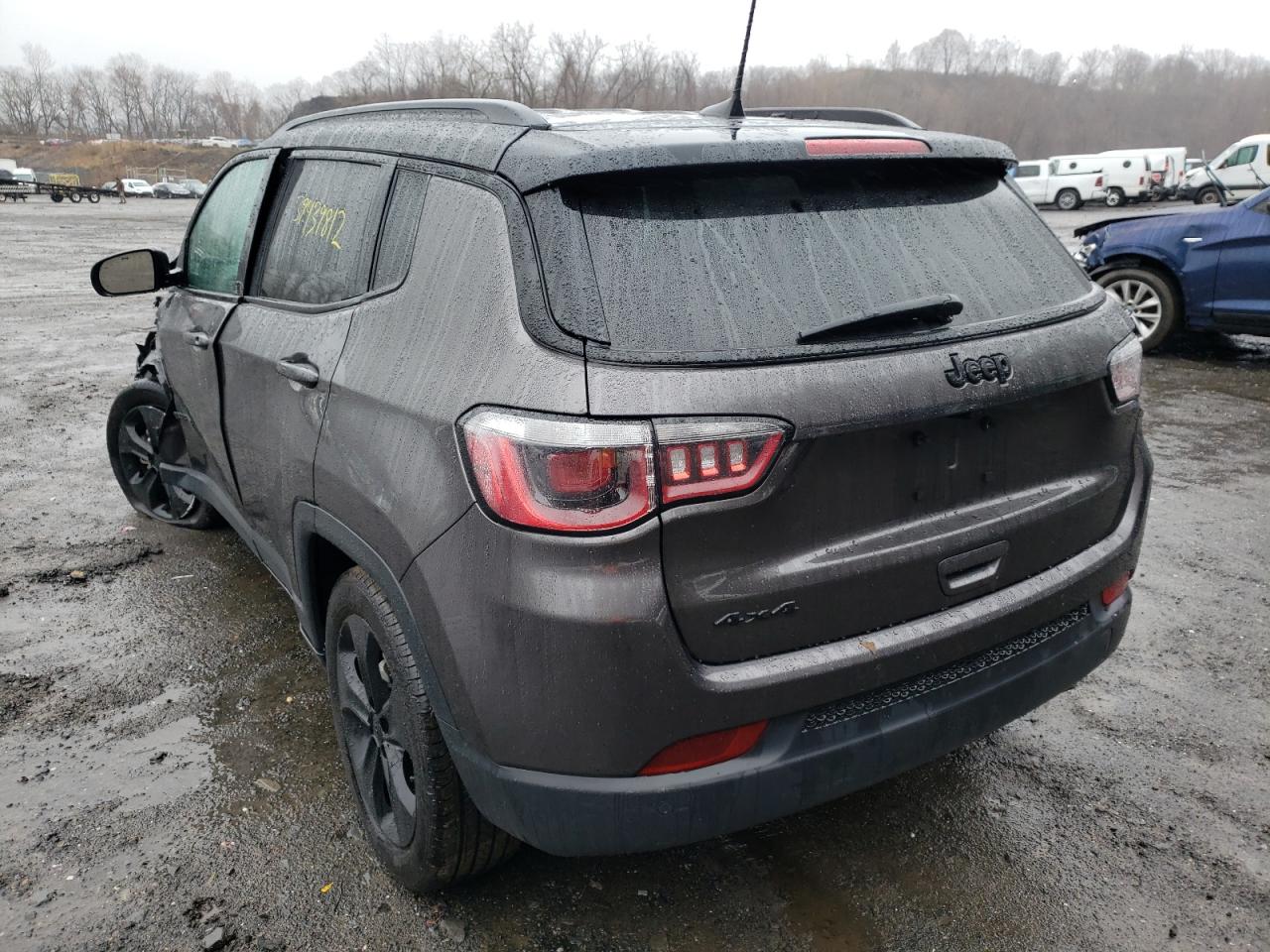 Photo 3 from auction – 2019 JEEP COMPASS LA with VIN 3C4NJDBB1KT838939