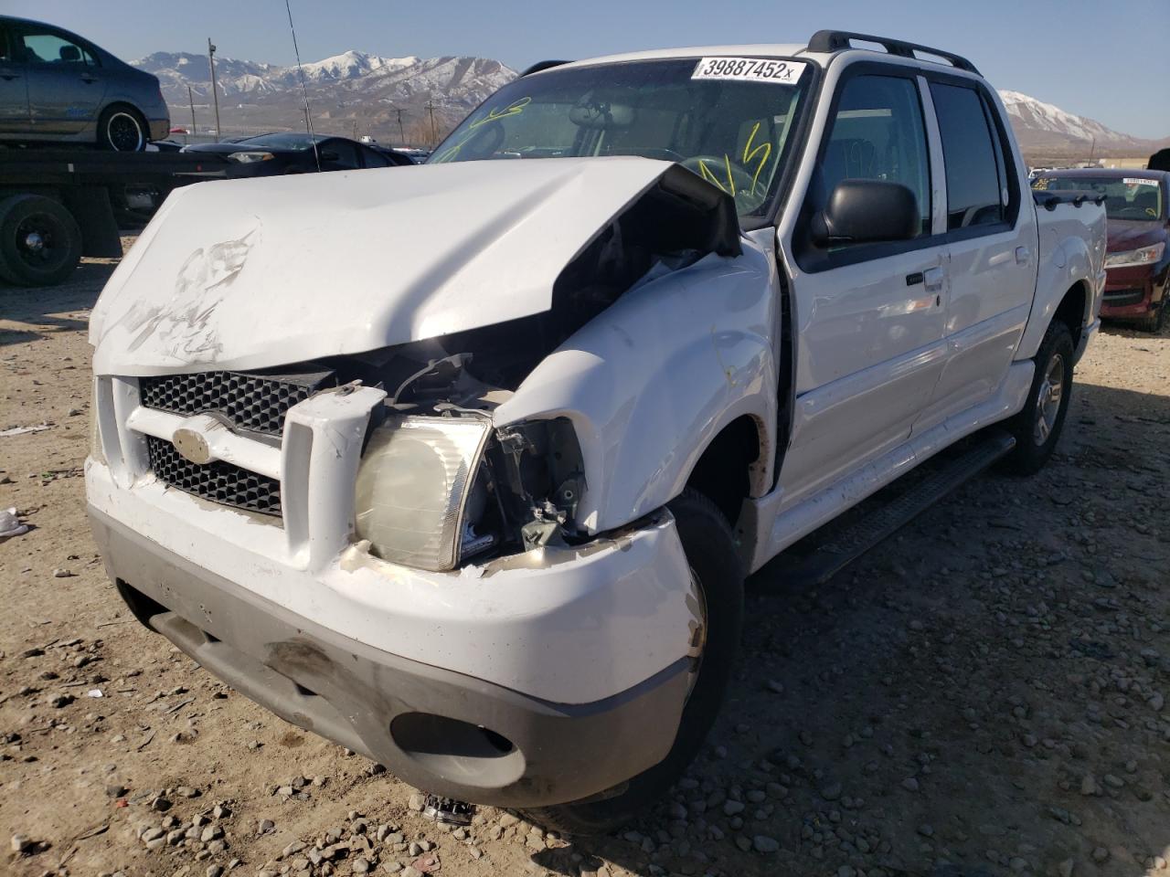Photo 2 from auction – 2004 FORD EXPLORER S with VIN 1FMZU77K54UA28138