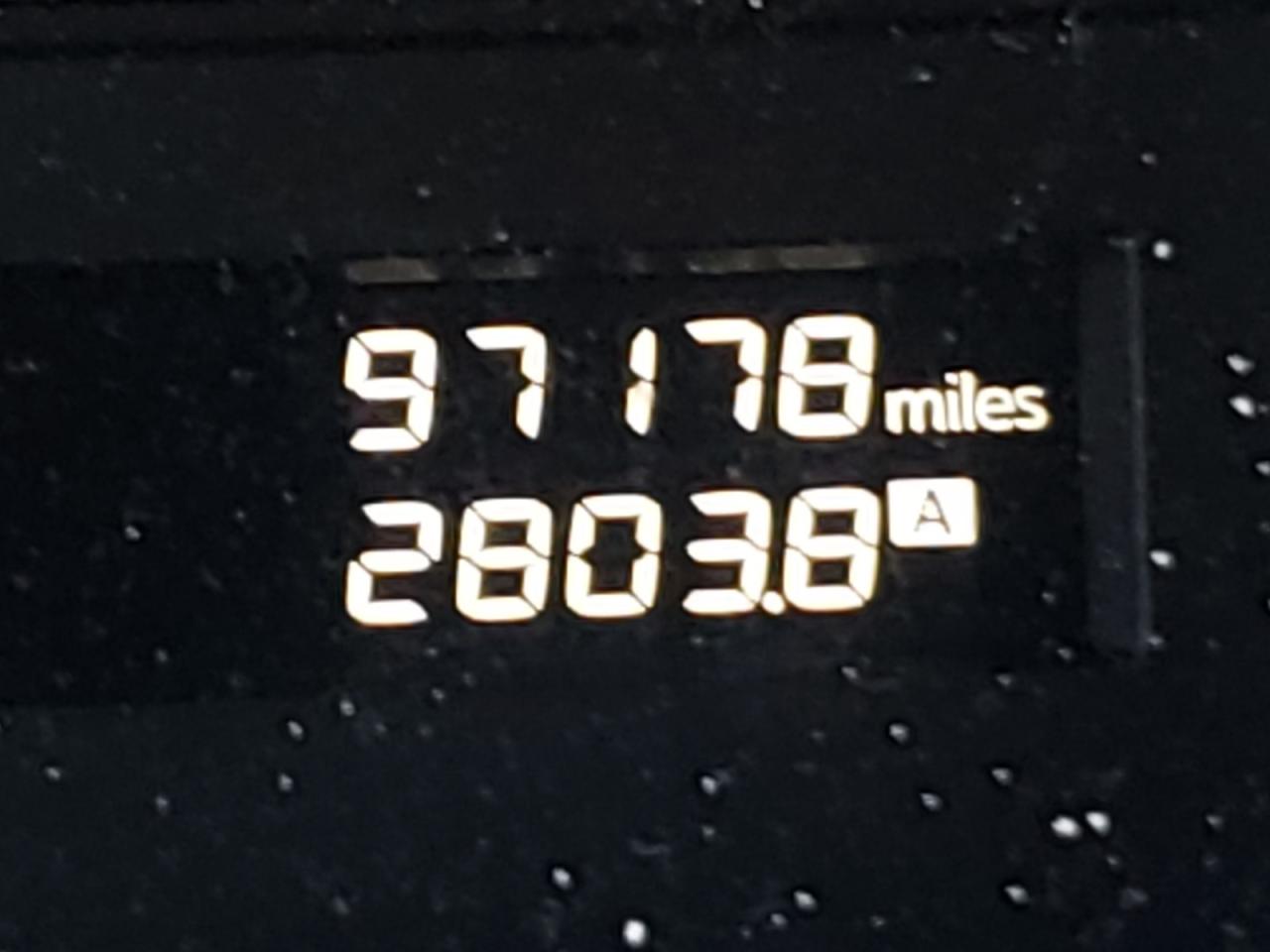 Photo 8 from auction – 2015 NISSAN PATHFINDER with VIN 5N1AR2MN1FC690761