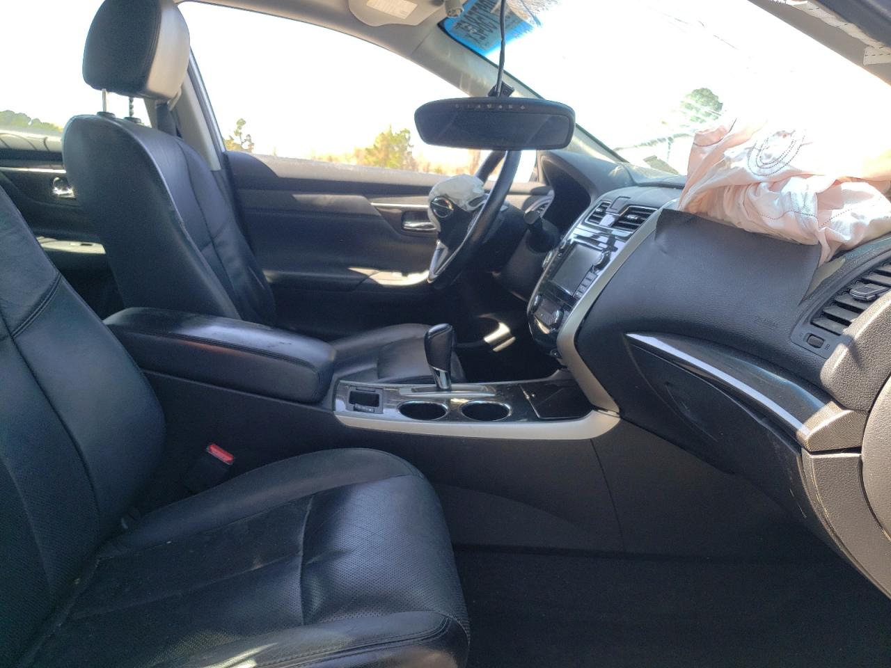 Photo 5 from auction – 2014 NISSAN ALTIMA 2.5 with VIN 1N4AL3AP2EN237906