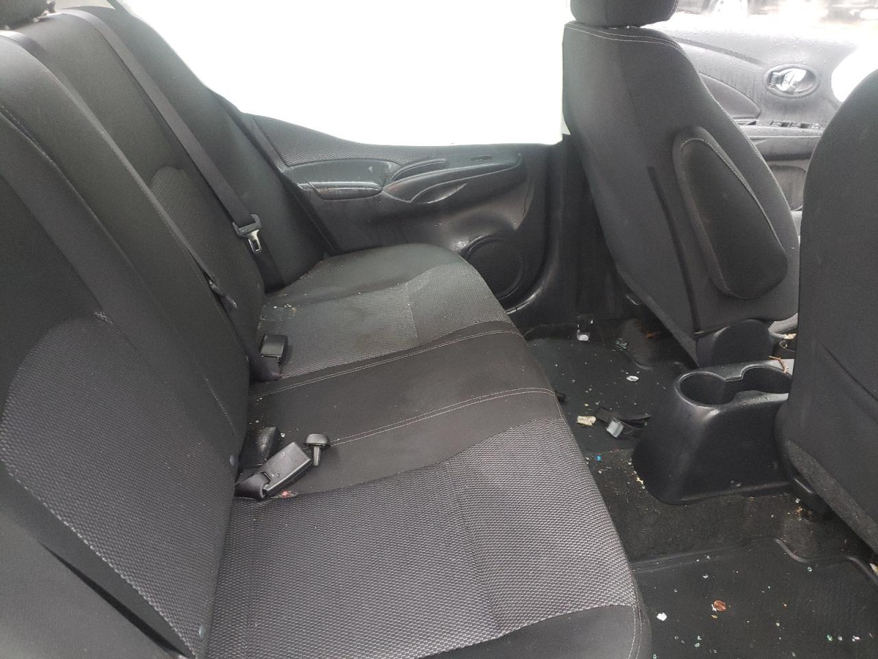 Photo 6 from auction – 2019 NISSAN VERSA S with VIN 3N1CN7APXKL804835