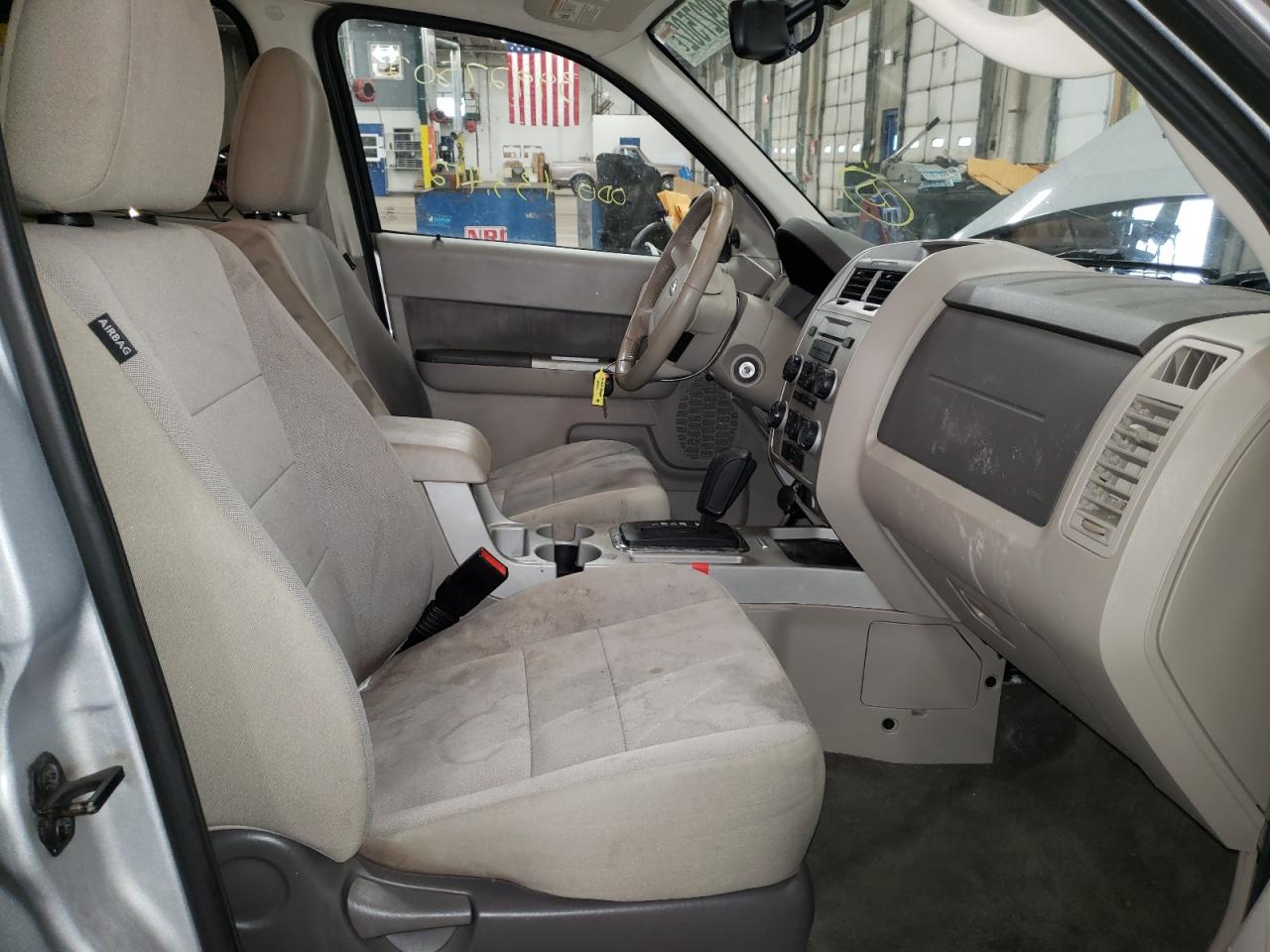 Photo 5 from auction – 2012 FORD ESCAPE with VIN 1FMCU9DG7CKB54805
