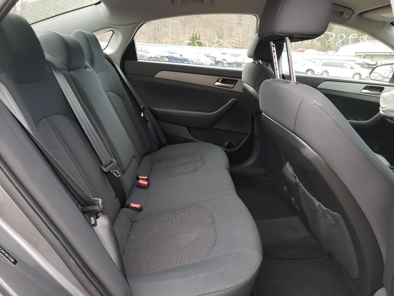 Photo 6 from auction – 2019 HYUNDAI SONATA SE with VIN 5NPE24AF7KH743500