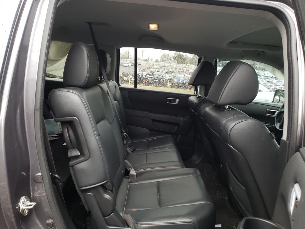 Photo 6 from auction – 2015 HONDA PILOT EXL with VIN 5FNYF4H50FB034149