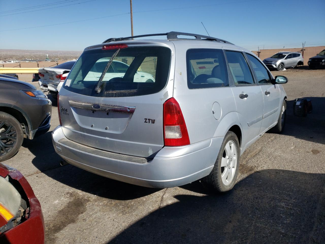 Photo 4 from auction – 2002 FORD FOCUS SE with VIN 1FAHP36322W111186