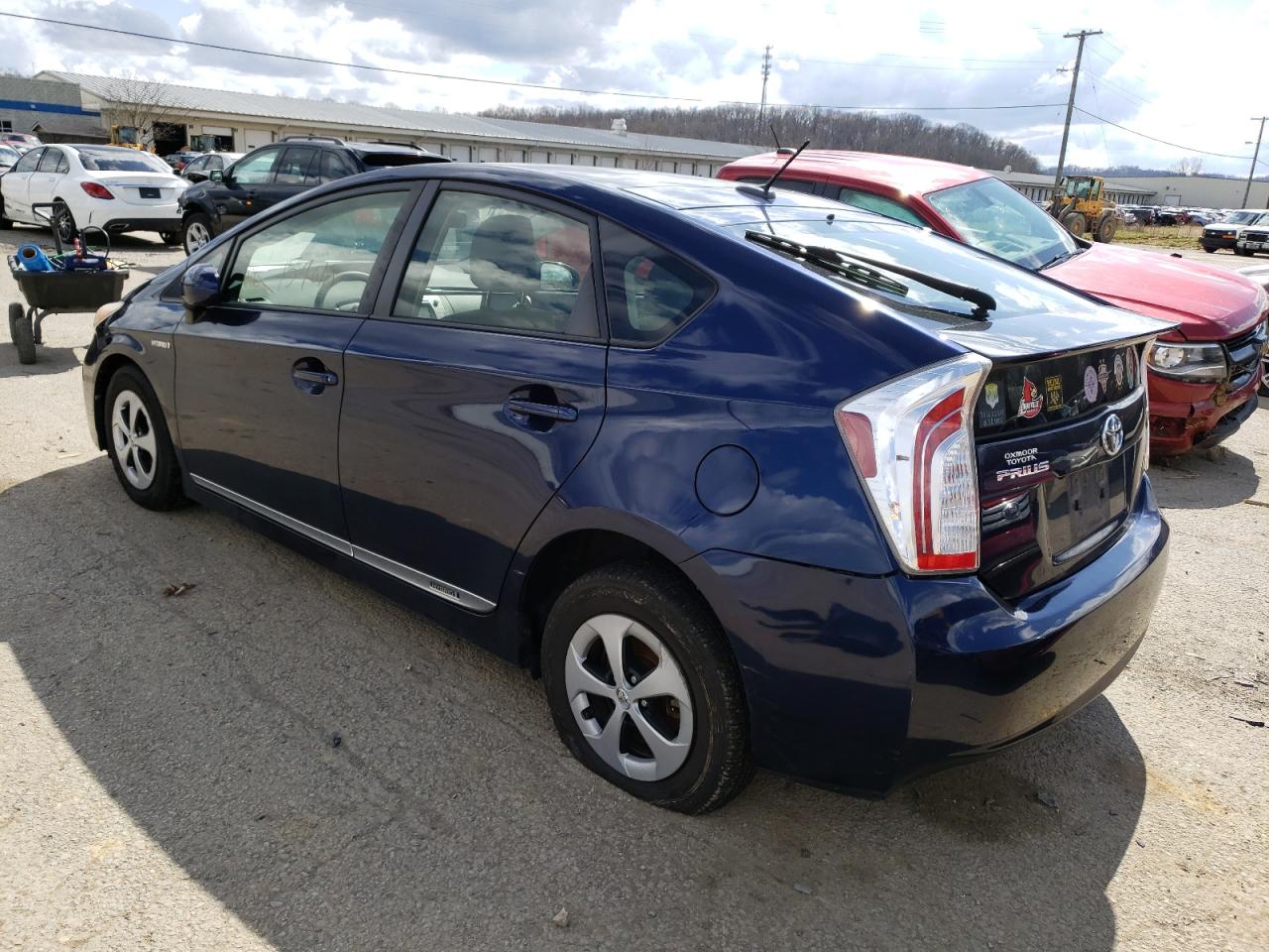 Photo 3 from auction – 2013 TOYOTA PRIUS with VIN JTDKN3DU4D1661068