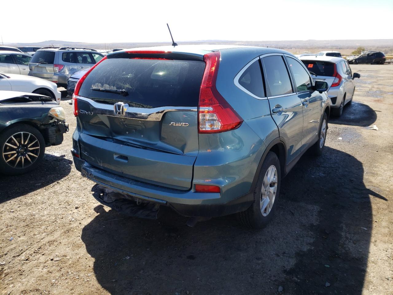 Photo 4 from auction – 2016 HONDA CR-V EX with VIN 2HKRM4H51GH618217