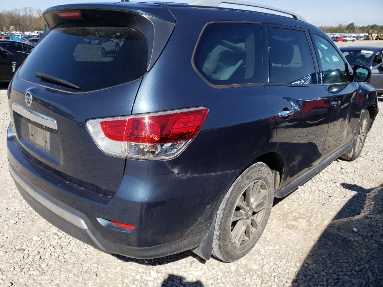 Foto 4 de la subasta – 2015 NISSAN PATHFINDER con VIN 5N1AR2MN4FC668575