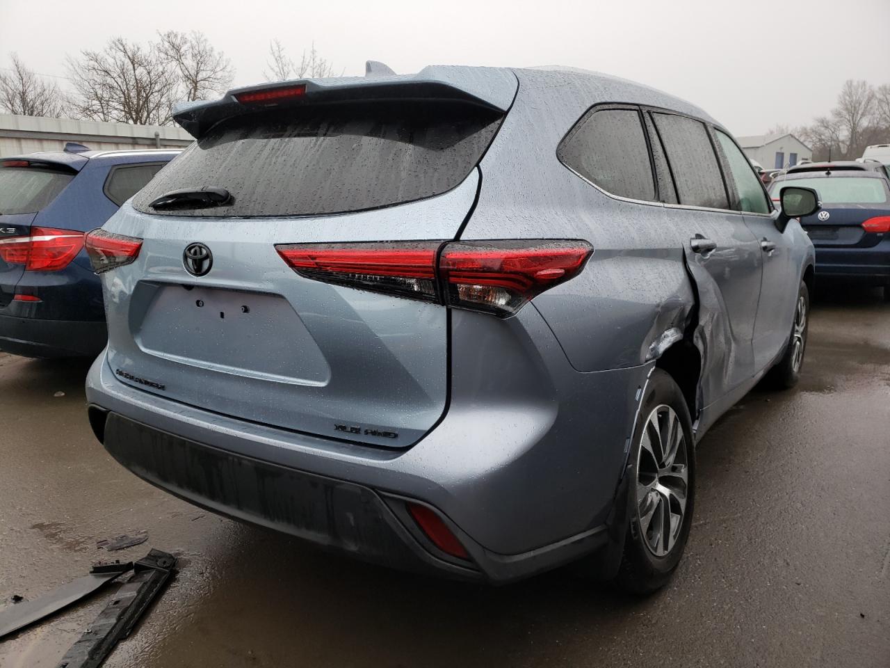 Photo 4 from auction – 2021 TOYOTA HIGHLANDER with VIN 5TDGZRBH5MS147204