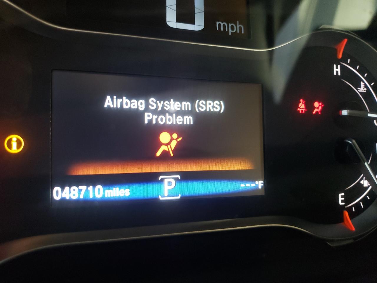 Photo 8 from auction – 2018 HONDA PILOT ELIT with VIN 5FNYF6H06JB025447