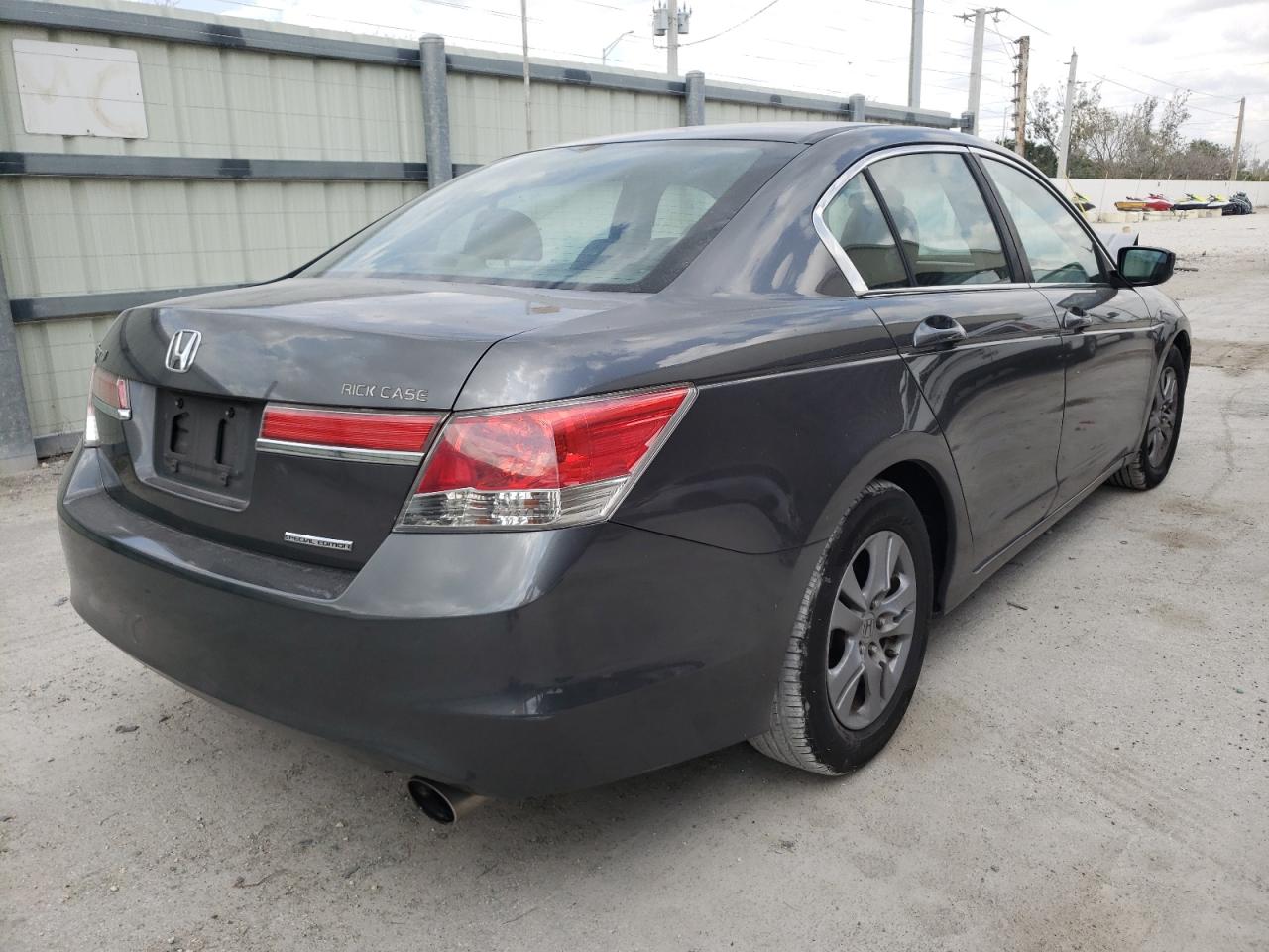 Photo 4 from auction – 2011 HONDA ACCORD SE with VIN 1HGCP2F67BA039733
