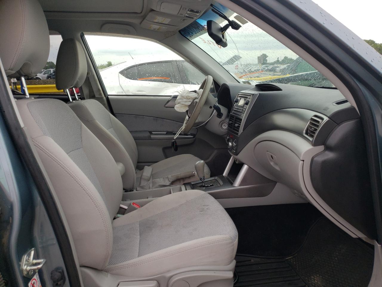 Photo 5 from auction – 2013 SUBARU FORESTER 2 with VIN JF2SHADC6DH431723