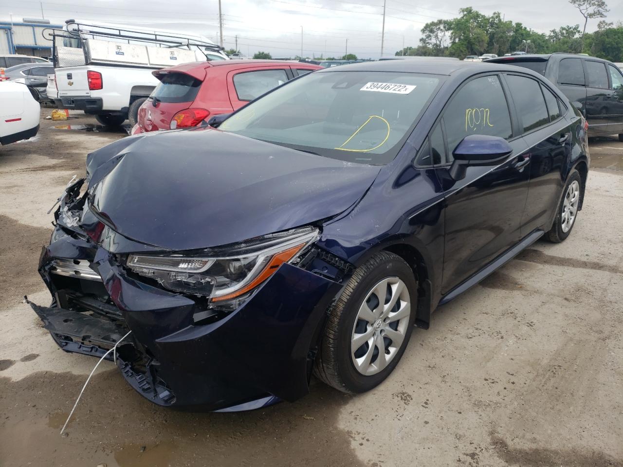 Photo 2 from auction – 2021 TOYOTA COROLLA LE with VIN JTDEPMAE5MJ170678