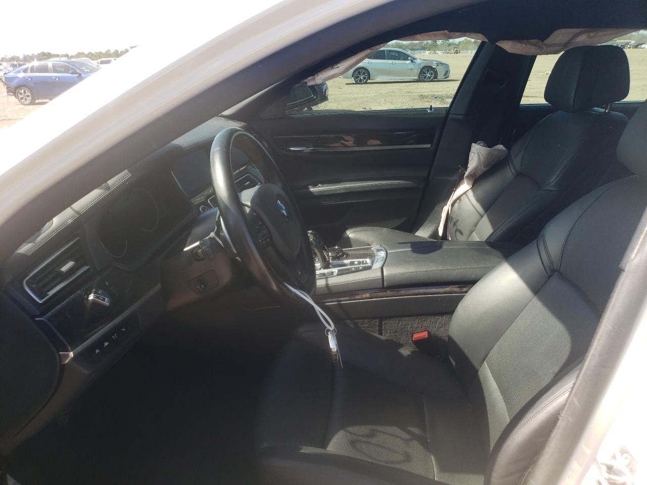 Photo 5 from auction – 2015 BMW 750I with VIN WBAYA8C52FD825350