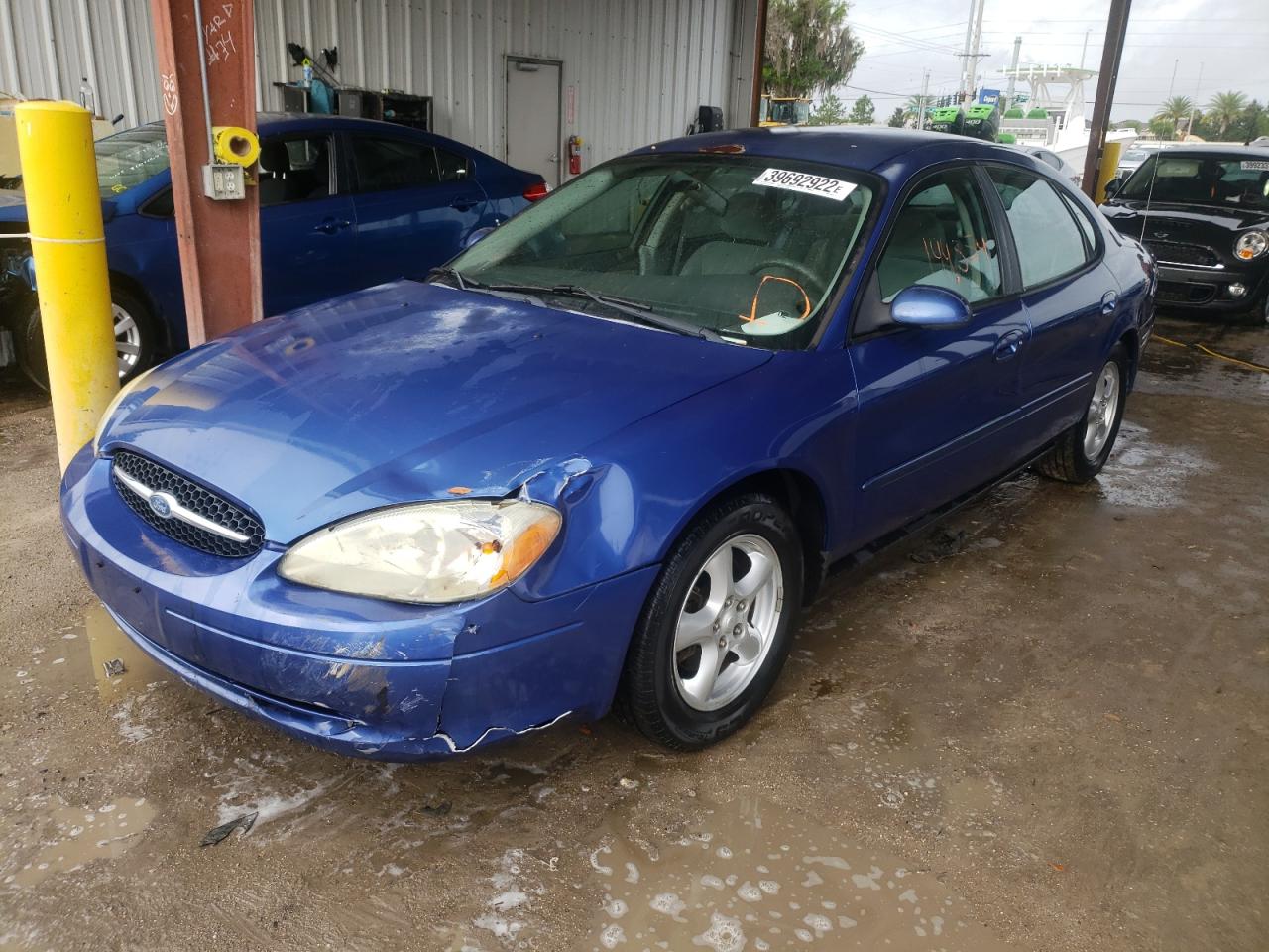 Photo 2 from auction – 2003 FORD TAURUS SE with VIN 1FAHP53U83G245298