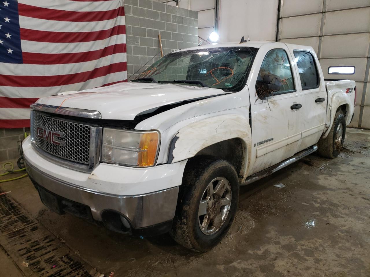 Photo 2 from auction – 2007 GMC NEW SIERRA with VIN 2GTEK13M271653030