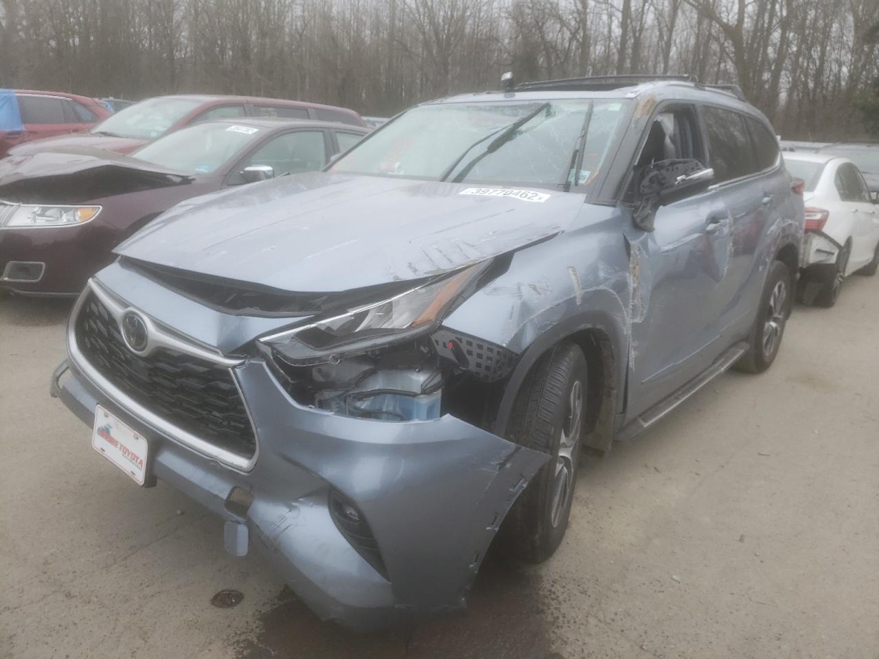Photo 2 from auction – 2020 TOYOTA HIGHLANDER with VIN 5TDGZRBH5LS032505