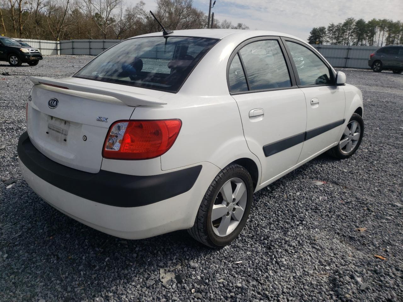 Photo 4 from auction – 2009 KIA RIO BASE with VIN KNADE223296505082