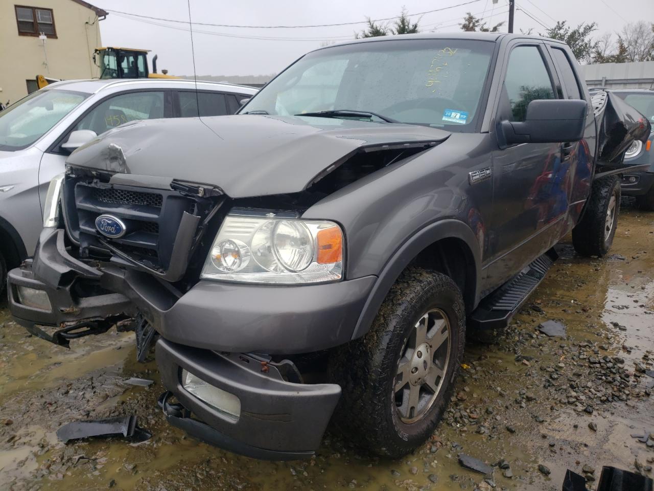 Photo 2 from auction – 2004 FORD F150 with VIN 1FTPX14534NC13555