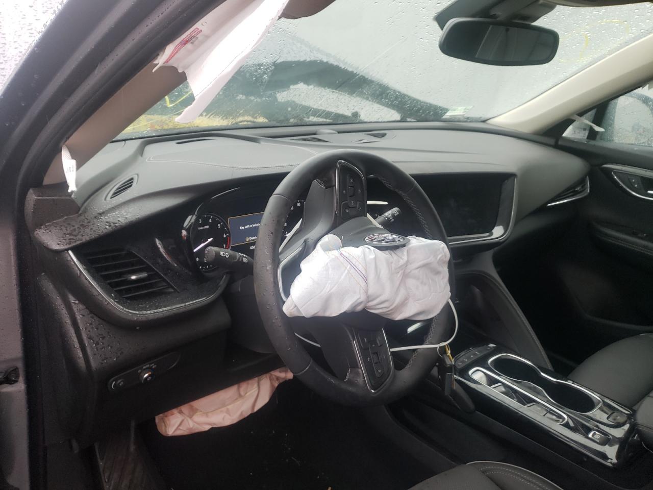 Photo 9 from auction – 2021 BUICK ENVISION E with VIN LRBFZPR45MD048038