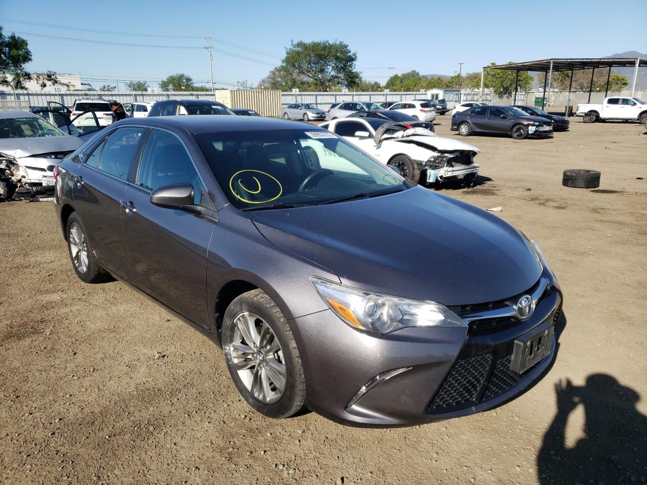 TOYOTA CAMRY LE 2017 with VIN 4T1BF1FK3HU652388 - Photo from auction